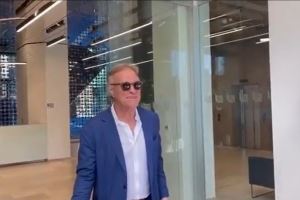 经纪人：劳塔罗会留在国米 阿什拉夫回米兰城踢球？让我再看看吧