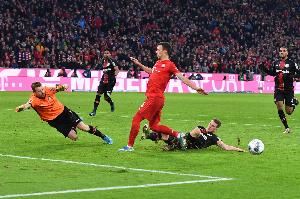 法媒：摩纳哥与药厂就芬兰门将赫拉德茨基的转会达成协议