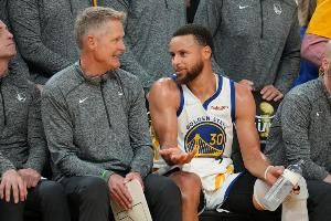 勇士球迷欲哭无泪：训练营要开始了 我的主队连5V5都凑不齐